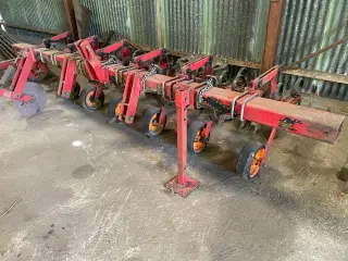 5 rækker Kongskilde Vibro Crop radrenser