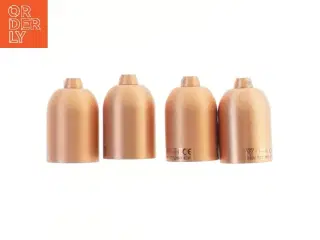 Sæt af 4 lampefatninger E27 (str. 4 stk 7x4 cm)