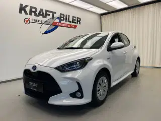 Toyota Yaris 1,5 Hybrid H3 e-CVT