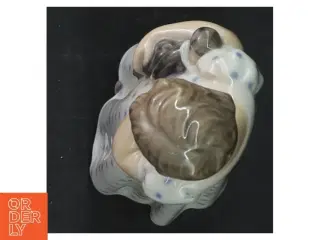 Porcelænsfigur af pige fra B&G (str. 15 cm)