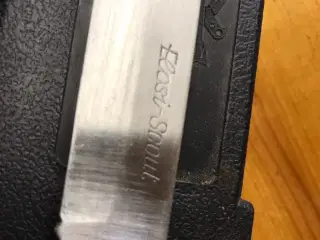 Antik kniv Elosi