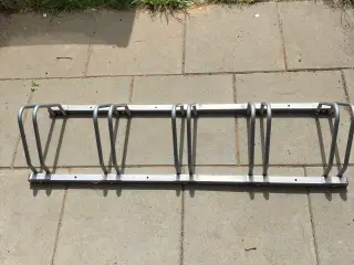Cykelstativ til 5 cykler 