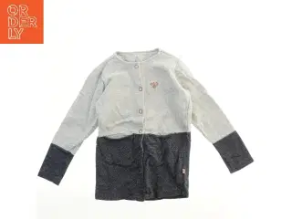 Trøje med knaplukning fra Hummel (str. 128)