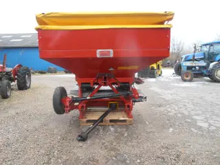 Bredal F2 , Gødningsspreder .