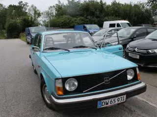 Volvo 244 2,2 aut.