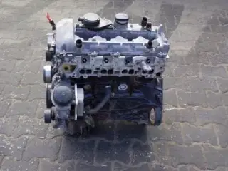Mercedes W210 210 2.2 CDI 611961 motor