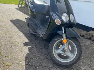 Yamaha neos 30er scooter