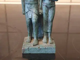 Mørkeblå egyptisk figur