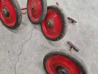 Antik/ retro barnevognshjul