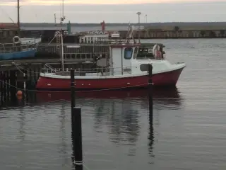 Fiskebåd Starlett 26