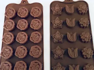 2 x chokoladeforme / dessert 
