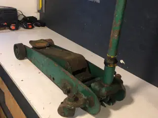 Compact Donkraft