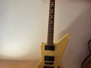 Explorer Guitar Cream