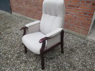 1 stk Farstrup Otiumlænestol med Grå stof 