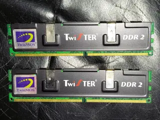 2 x 2 gb DDR2 ram
