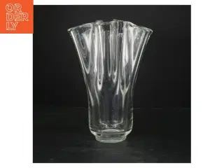 Glasvase med bølget kant (str. 27 cm)