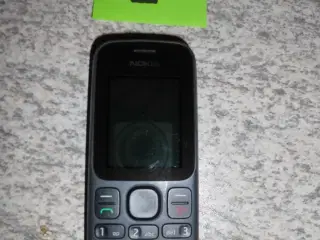 Brugte Nokia 100