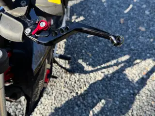 Benelli TNT 125 