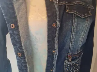 Denim jakke str 40 L fra Cream 