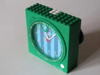 Lego fodboldvækkeur