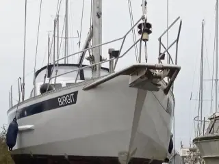 Sejlbåd ligger i Bogense