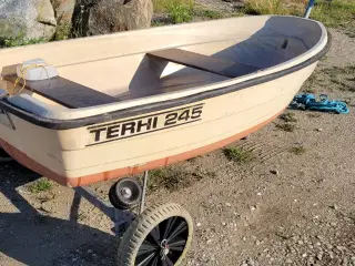 TERHI 245 jolle 