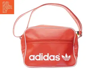 Taske fra Adidas (str. 37 X 13 X 28cm)