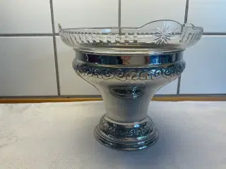 Sølvopsats med glas 