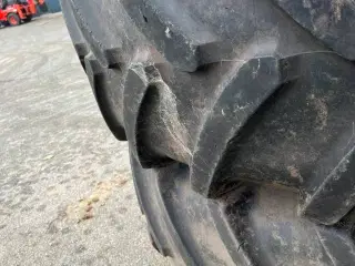 Michelin 650/65R42