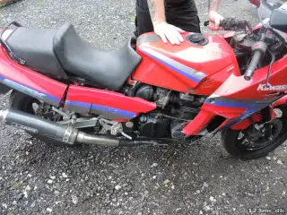 Kawasaki GPX 750