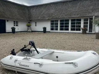 Gummibåd med motor sælges!!