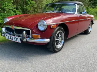 MGB CABRIOLET 1973