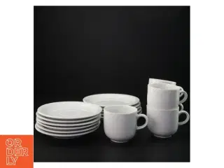 Kaffekopper med tallerkener af tallerkener fra Winterling (str. Diameter 17 cm og 15 cm kop, 7,5 x 7 cm)