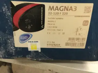 Stor Grundfos magna3 pumpe 32-120 F220