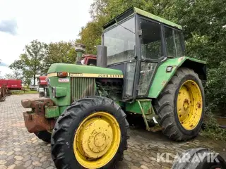 John Deere 2130 4x4