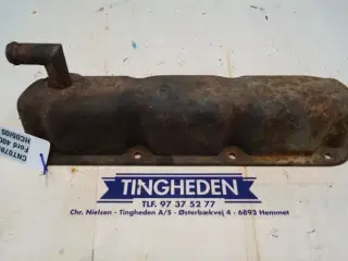 Ford 4000 Ventildæksel 81830062