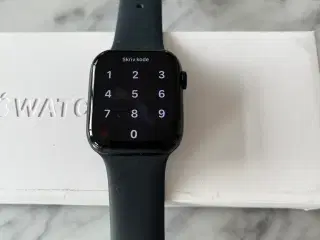 Apple Watch 8 cel