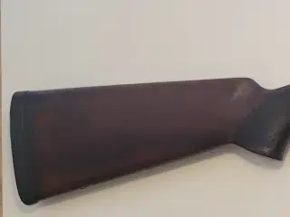 Haglgevær. Miroku. Kal. 12/76