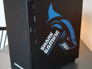 Shark Gaming stationær computer