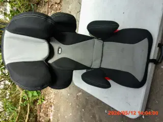 audi Takata autostol til 15-36 kg, sort og grå 