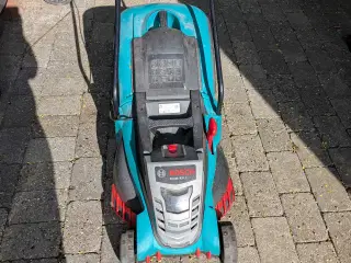 Bosch Rotak 43 Li med 2x36V batteri 