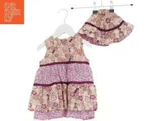 Kjole med bøllehat (2 stk.) fra H&M (str. 74 cm)