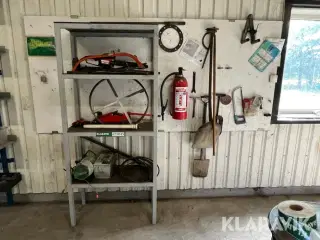 Blandet lot - donkraft, værktøj og diverse andet.