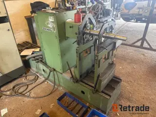 - - - Schenck AHE 1212 Afbalanceringsmaskine