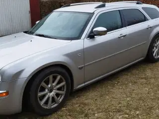 Chrysler 300c Hemi 5,7 V8