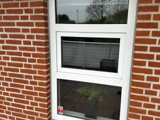 Ældre plast vinduer