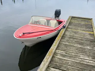 Speedbåd 