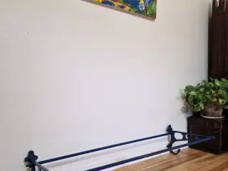 Super fed vintage garderobestang i industriel stil