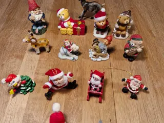Nr.4.  15 ældre nisse figurer 