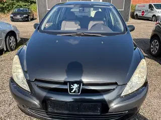Flot bil - Peugeot 